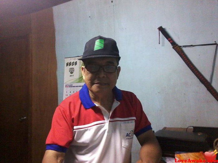 edniatra Filipina Man from San Isidro/Sanjose