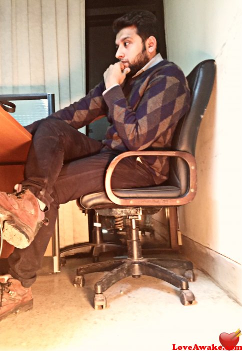 Zaraar Pakistani Man from Islamabad