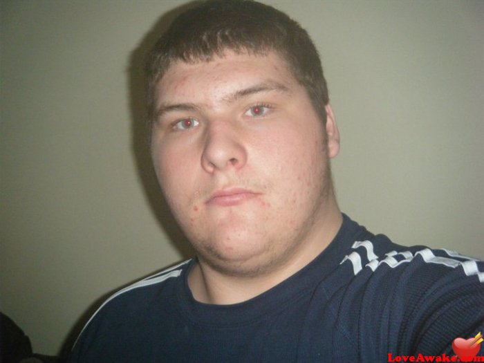 peter1990 Canadian Man from Kingston