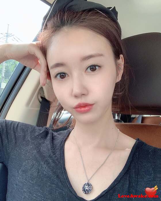 AhnHyemi Korean Woman from Busan