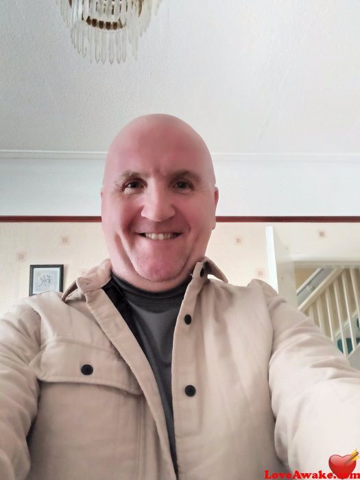 Paulh124 UK Man from Liverpool