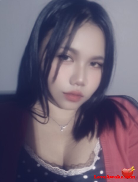sheeshssss Filipina Woman from Clark Field (Angeles)
