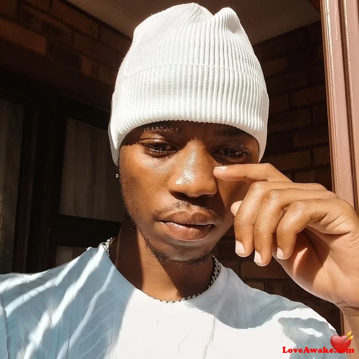mahlasedi African Man from Tembisa