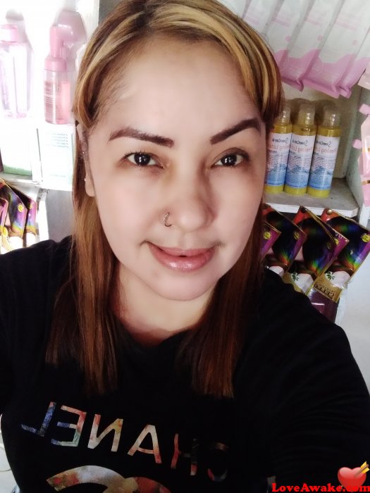 Gnina Filipina Woman from Calamba