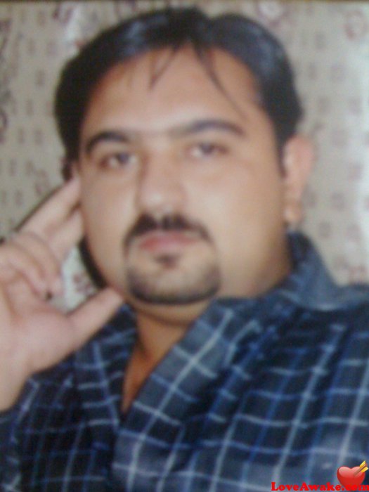 S-H-A-M Pakistani Man from Lahore