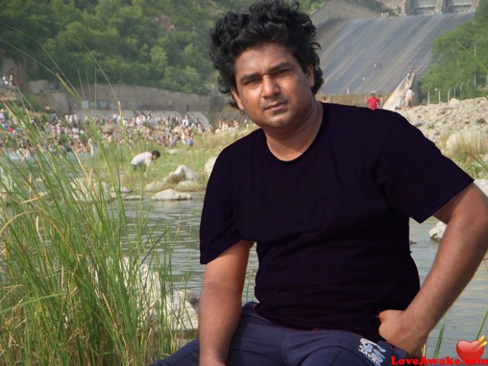 Sardarg Pakistani Man from Islamabad