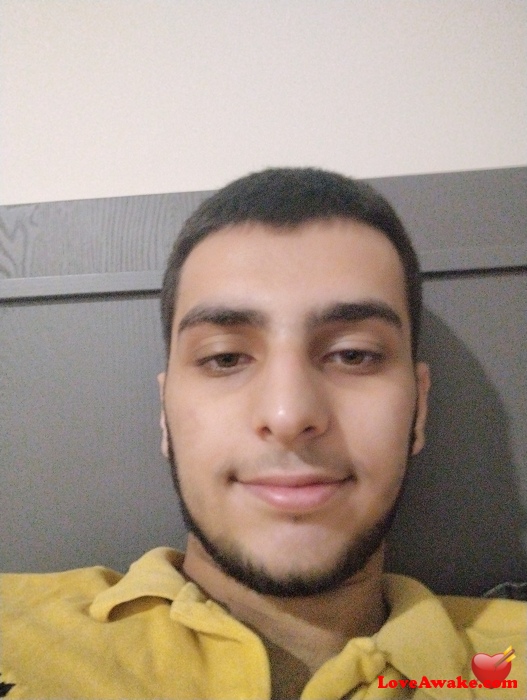 ALI0970 Iraqi Man from Baghdad