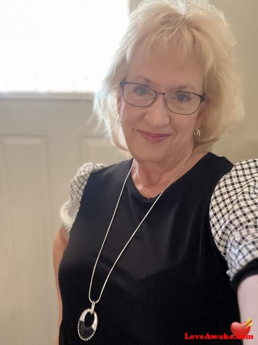 Lauralee1105 American Woman from Anderson