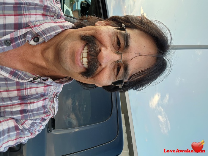Jettblack Canadian Man from Calgary