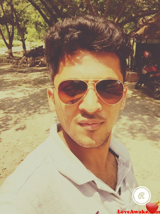 Ishtku Indian Man from Noida