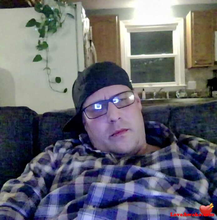 AngelMPalm28 American Man from Nashua