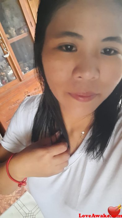 Cynthsme Filipina Woman from Manila