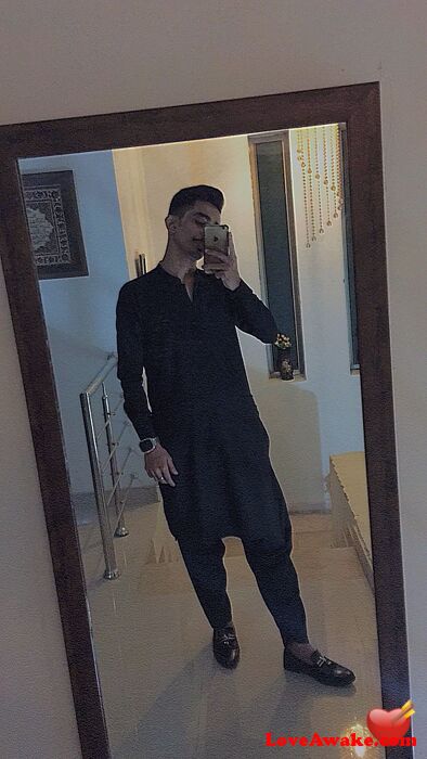 iparacha Pakistani Man from Karachi