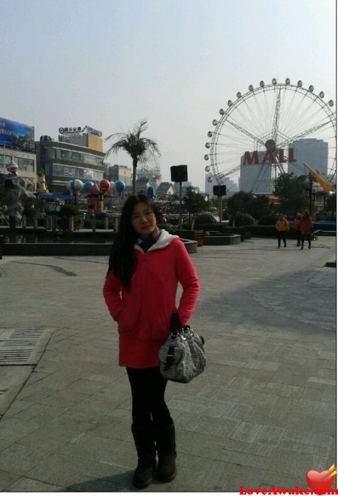 wrumr925 Chinese Woman from Guangzhou