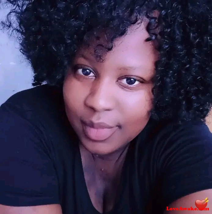 GugleN African Woman from Bloemfontein
