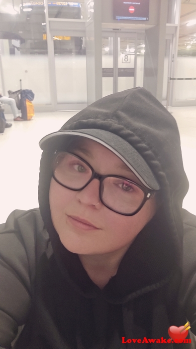Jojo3392 Canadian Woman from Ottawa