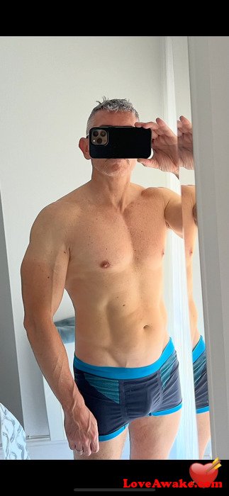 ItalianDom UK Man from Greenwich