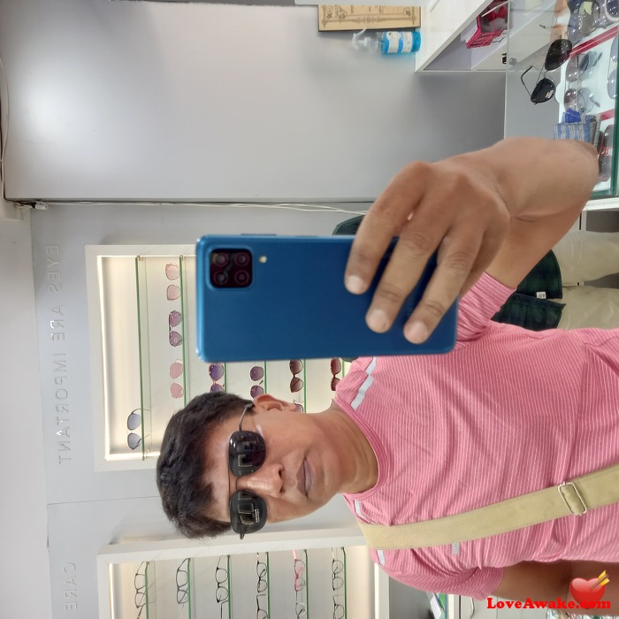avi608 Indian Man from Pune