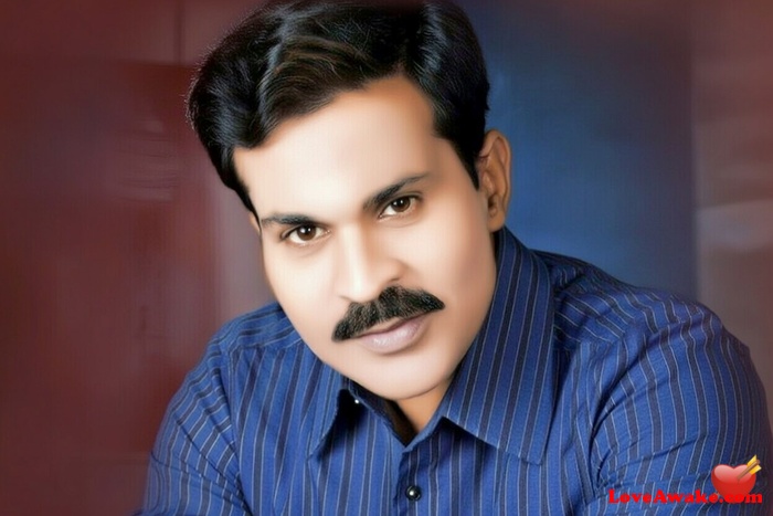 Saral2023 Indian Man from Dehradun