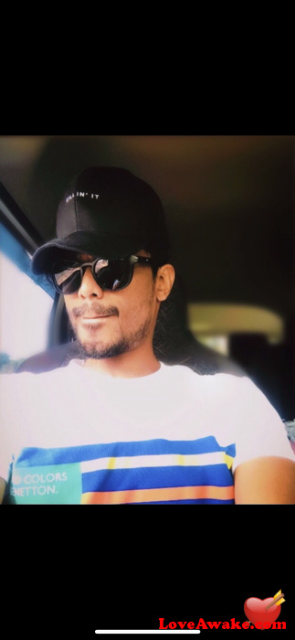 B2k11 Omani Man from Muscat