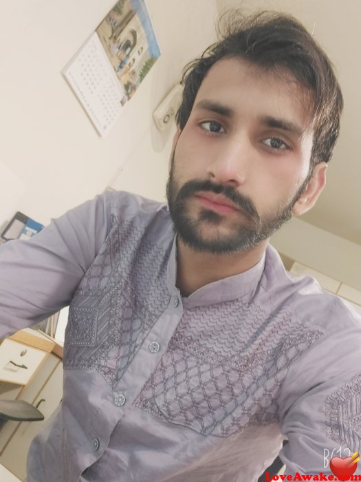 Alihum Pakistani Man from Lahore