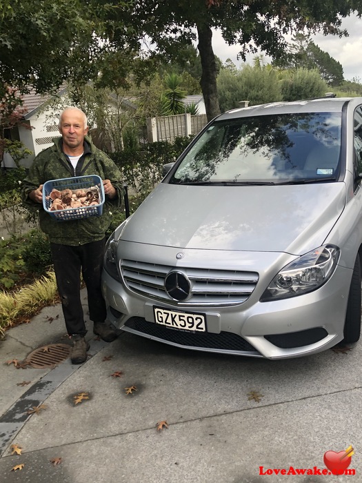 Gardener68 New Zealand Man from Auckland