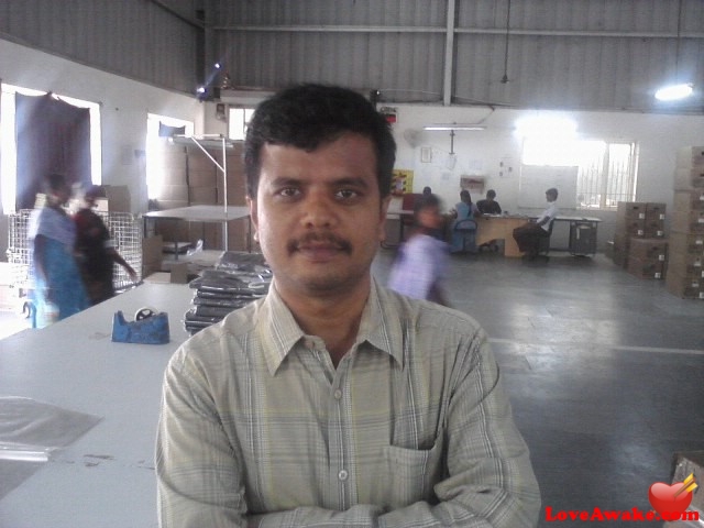 shanthiknitss Indian Man from Tiruppur