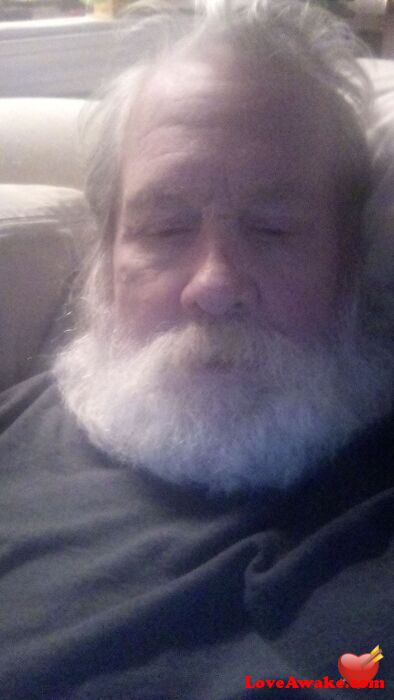 LeoRem American Man from Hamden