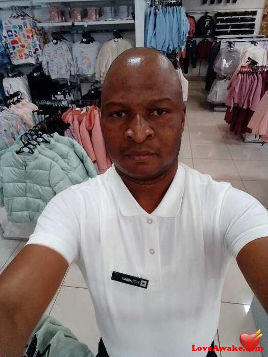 beete African Man from Soweto