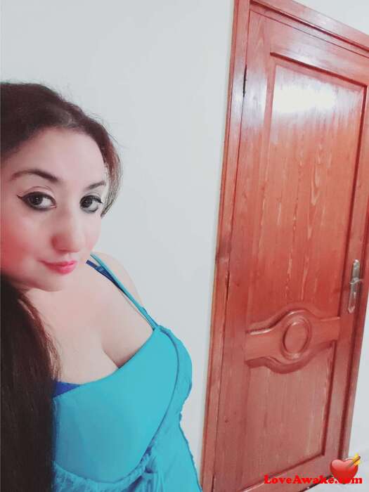 Loraaa Lebanese Woman from Beirut