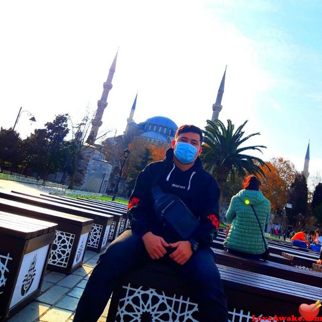 khmdvjamshid Turkish Man from Istanbul