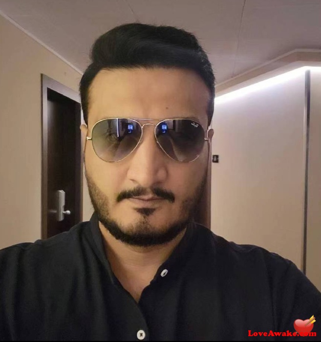 Adroit24 UAE Man from Dubai