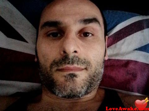 Fullview76 UK Man from London