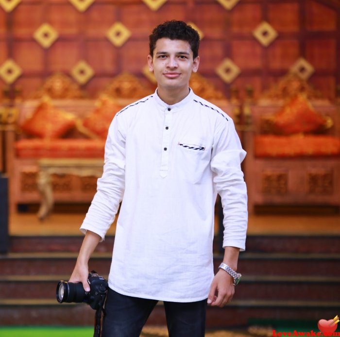 MIchaelKhan Pakistani Man from Karachi