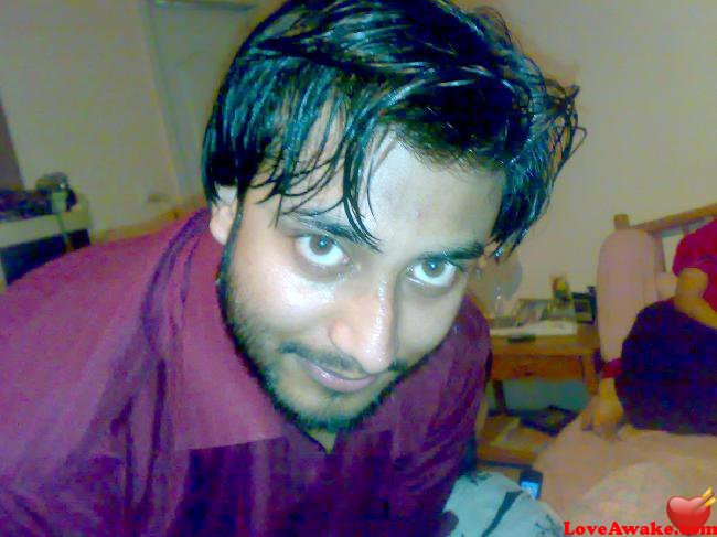hussain01 Pakistani Man from Karachi
