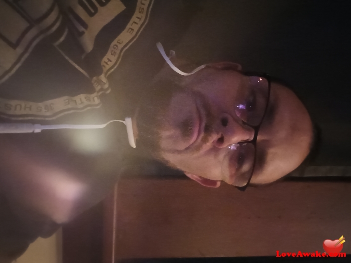 Jaybig9090 American Man from Topeka