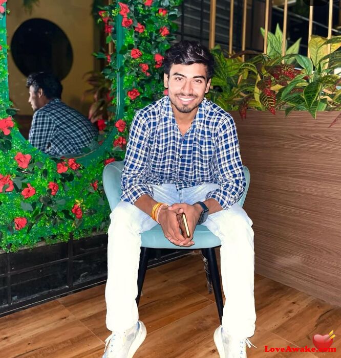 Rajveerp18 Indian Man from Jabalpur