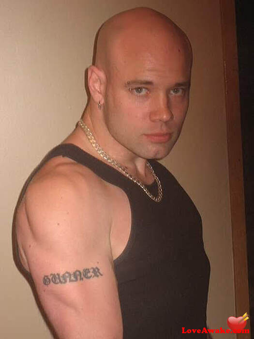 SGunnerz76 Canadian Man from Belleville