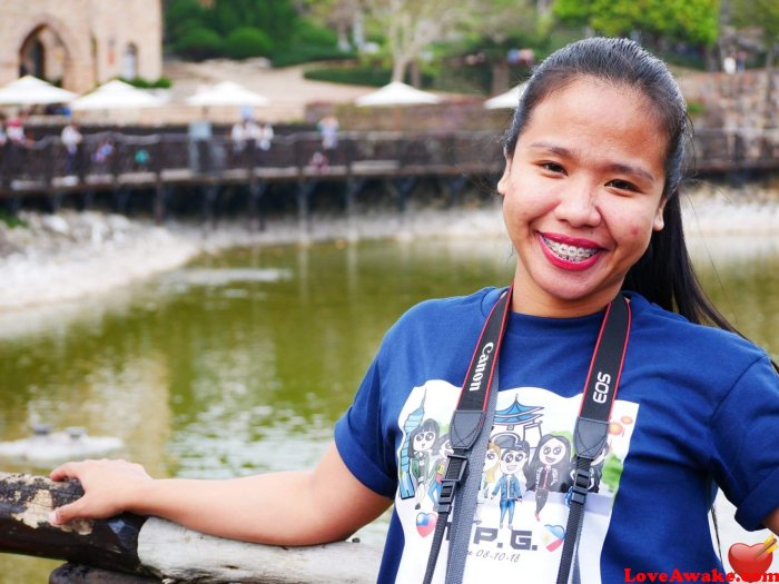 madelskie Filipina Woman from Batangas, Luzon