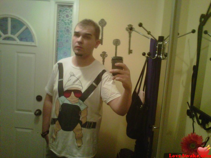 alexxx255 Canadian Man from Edmonton
