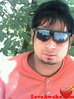 hiqaisar Pakistani Man from Islamabad