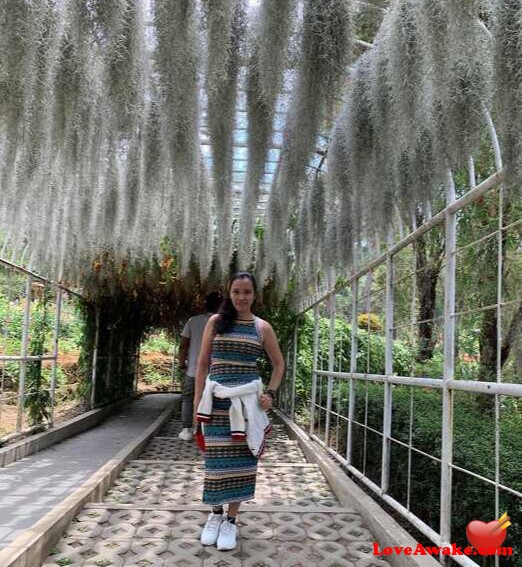 PinayAko81 Filipina Woman from Manila