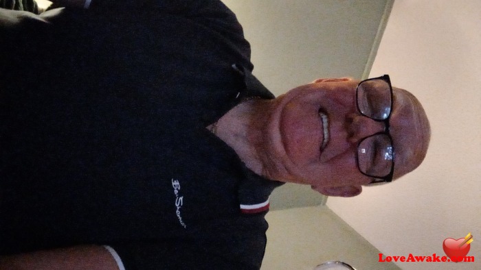 Honygb UK Man from Norwich