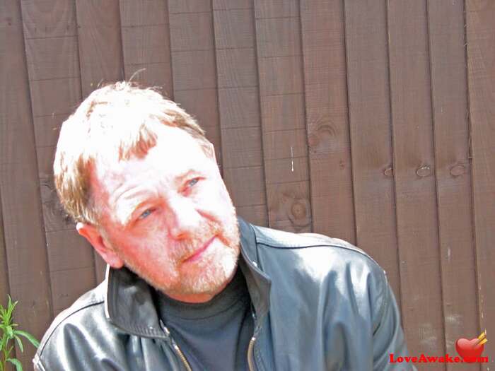 kes431 UK Man from Nottingham