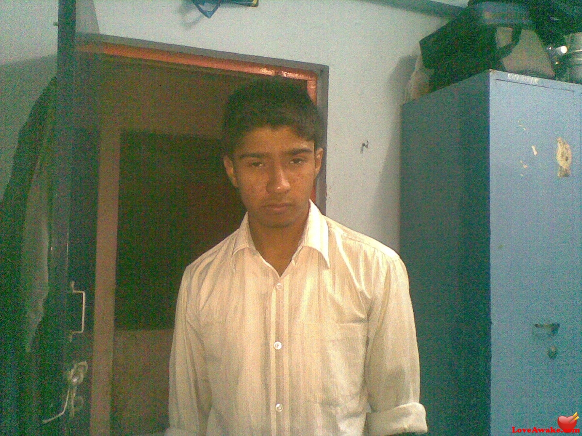 arnabrockspal94 Indian Man from Kolkata (ex Calcutta)