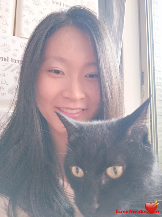BookshopCat Chinese Woman from Xi An