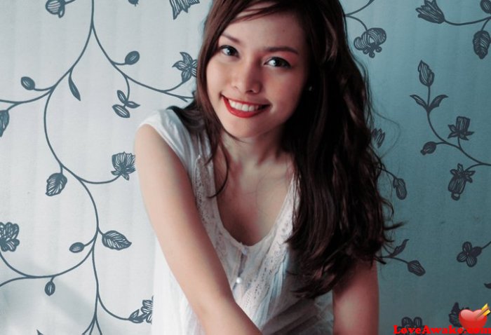 vanillaskye Filipina Woman from Makati