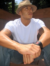 handsomeg2010 Qatari Man from Doha