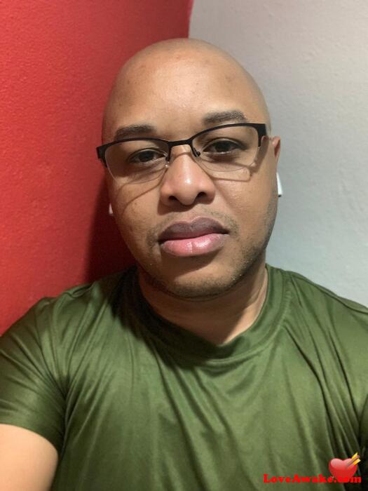 Usama020990 Saint Kitts And Nevis Man from Basseterre, St Kitts