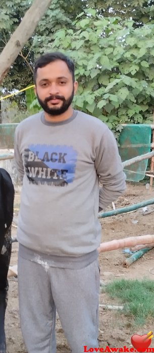 Shujasahir Pakistani Man from Lahore